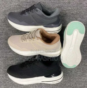 Max Cushion Logo Mesh Ultralight Running Shoes