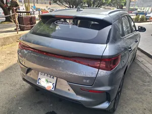 BYD E2 43 kWh 94 hp FWD 2024 Gray
