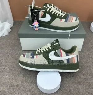 Nike Air Force 1 07 Padletton Olive