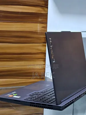 New Laptop Lenovo Legion 5 16GB AMD Ryzen 7 SSD 1T