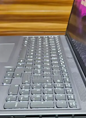 New Laptop Lenovo Legion 5 16GB AMD Ryzen 7 SSD 1T