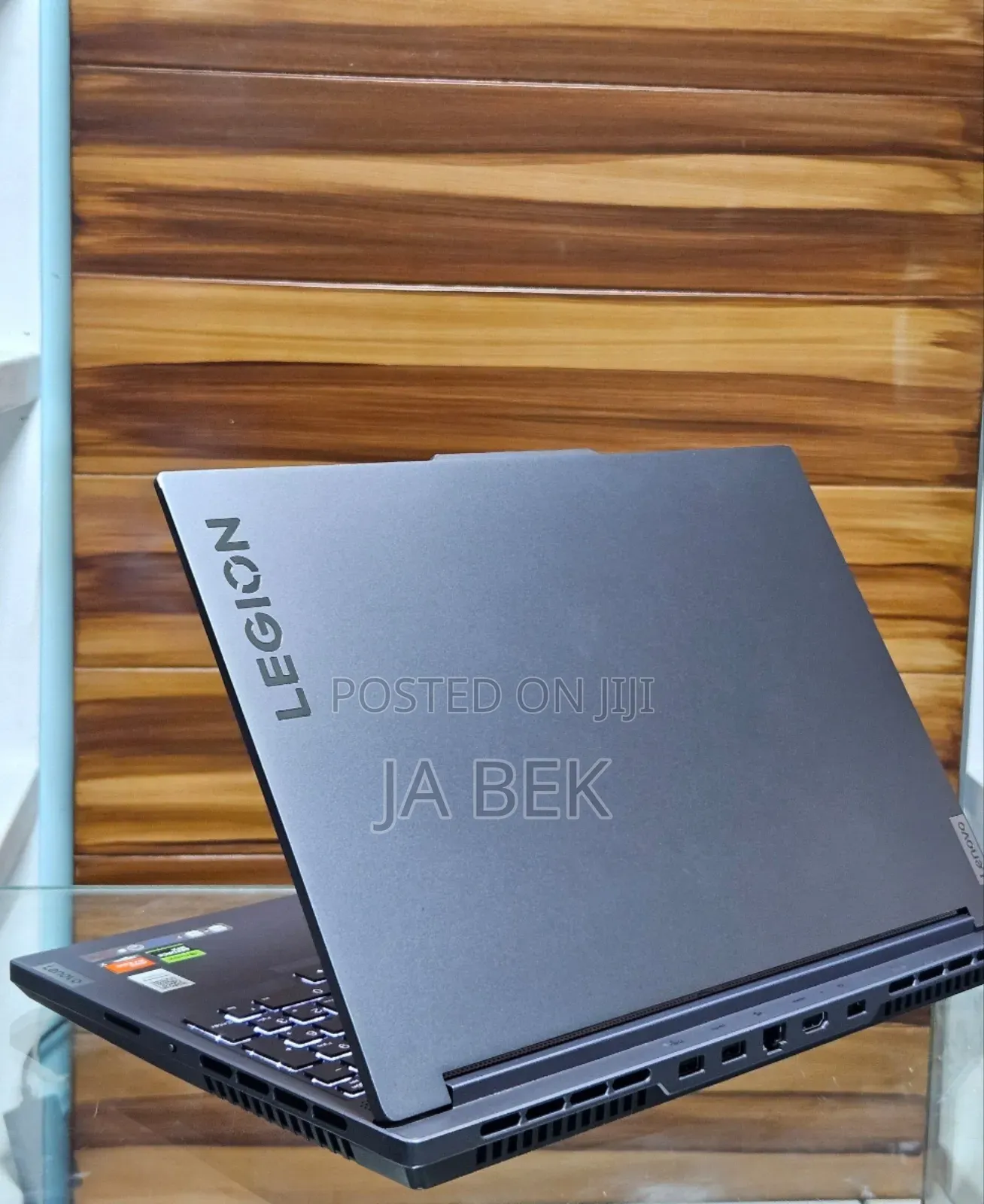 New Laptop Lenovo Legion 5 16GB AMD Ryzen 7 SSD 1T