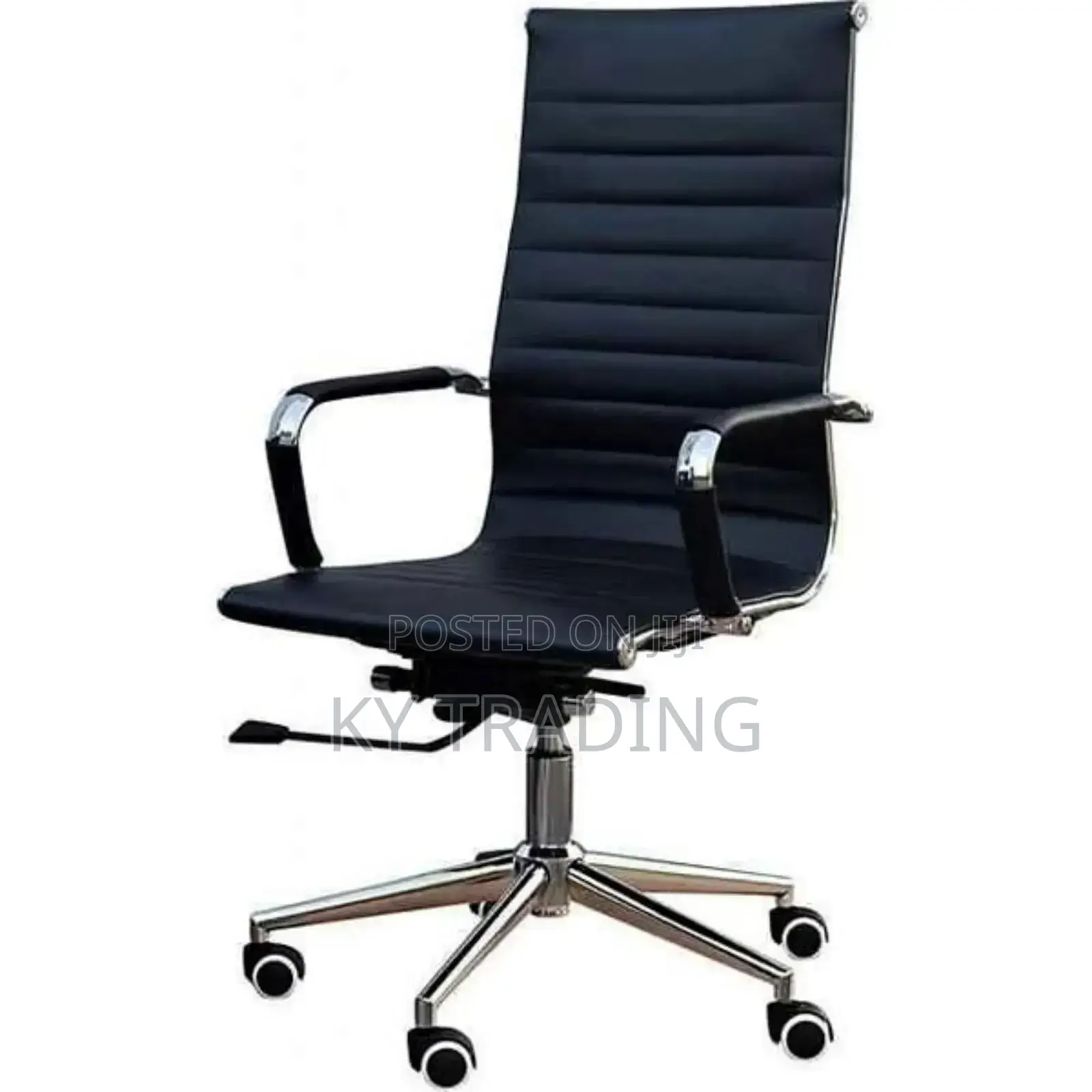 More Relaxed Managerial Office Chair