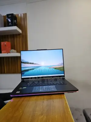 New Laptop Asus ROG Strix G16 G614 16GB Intel Core I9 SSD 1T