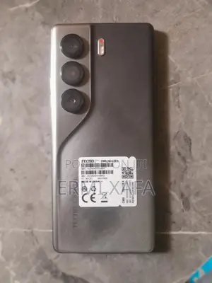 New Tecno Camon 40 Pro 256 GB Silver