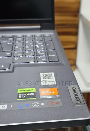 New Laptop Lenovo Legion 5 16GB AMD Ryzen 7 SSD 512GB