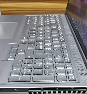 New Laptop Lenovo Legion 5 16GB AMD Ryzen 7 SSD 512GB