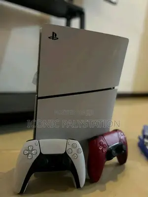 ታላቅ ቅናሽ Palystation 5 Slim With Two Orgnial Joystiks