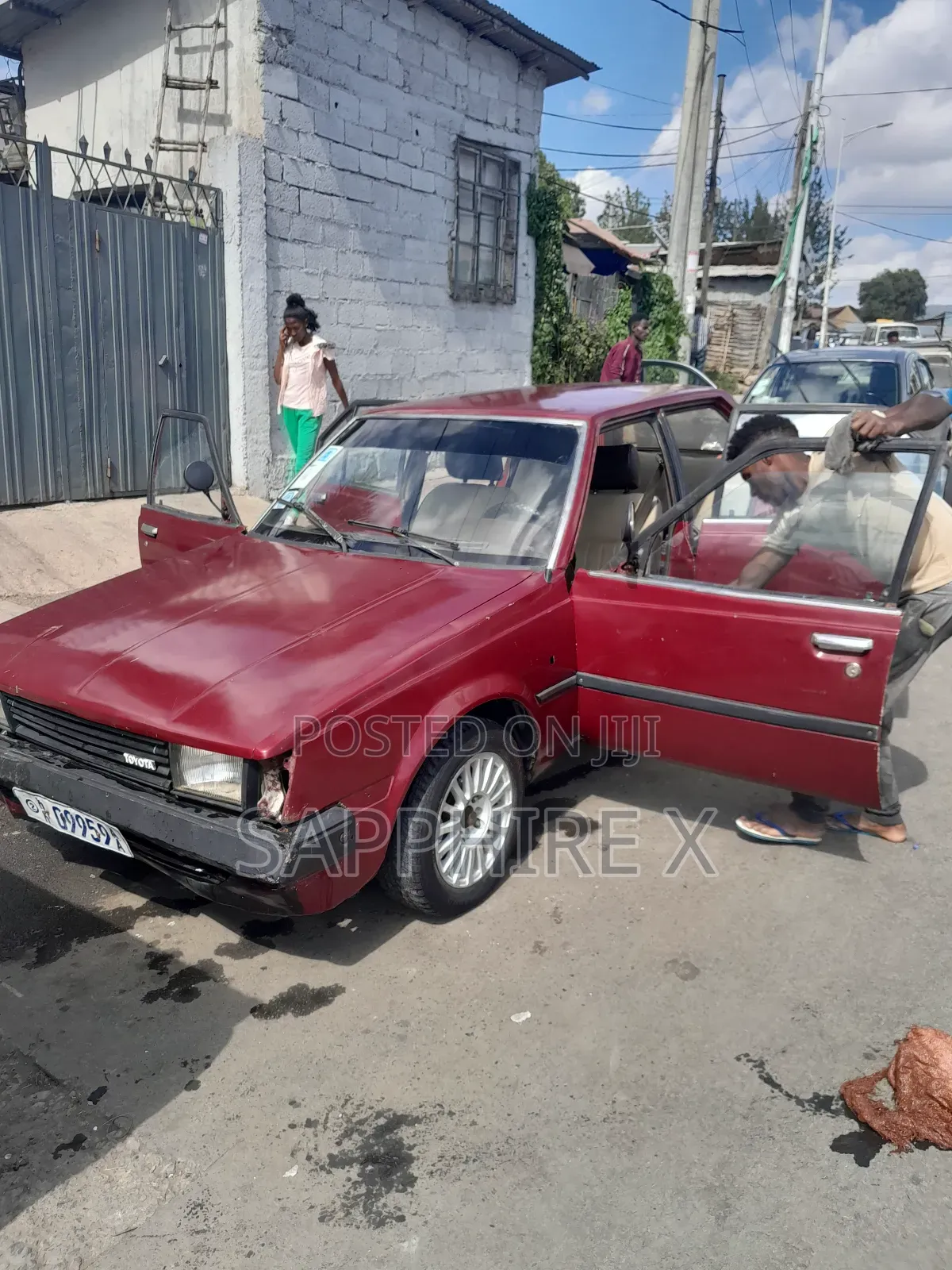Toyota Corolla Automatic 1982 Burgundy