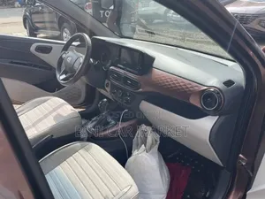 Hyundai I10 2021 Brown