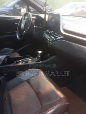 Toyota C-HR 2017 Brown