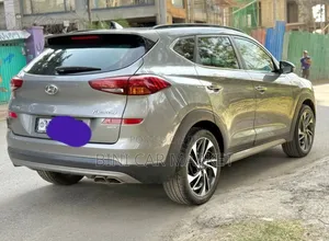 Hyundai Tucson SE FWD 2020 Silver