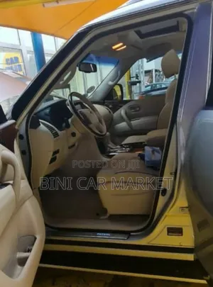 Nissan Patrol 2017 Silver