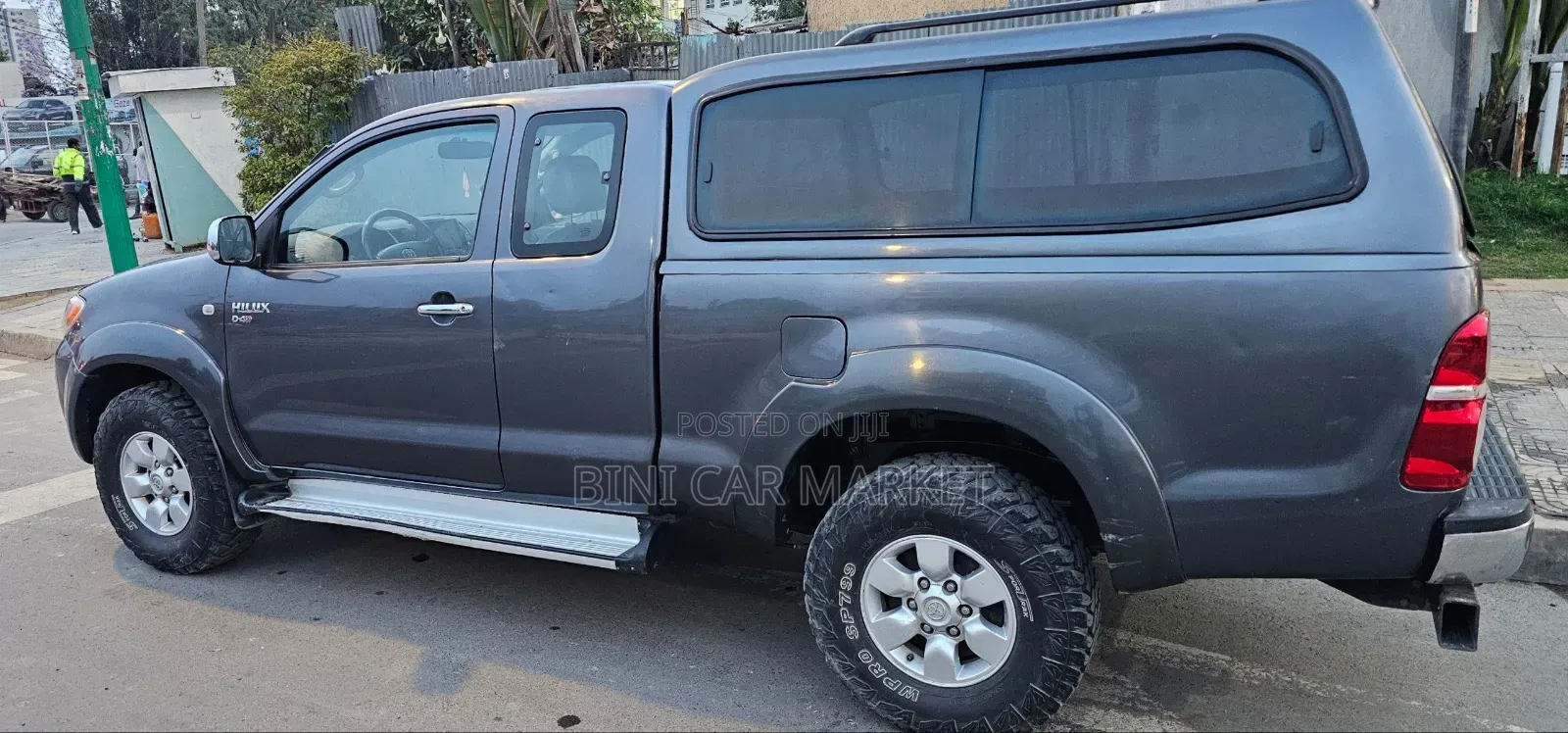 Toyota Hilux 2009 Gray