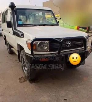 Toyota Land Cruiser 4.5 V8 TD 2016 White