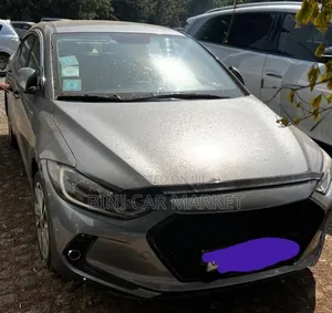 Hyundai Avante 2017 Gray