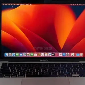 New Laptop Apple MacBook Pro 2022 M2 8GB Apple M2 SSD 256GB