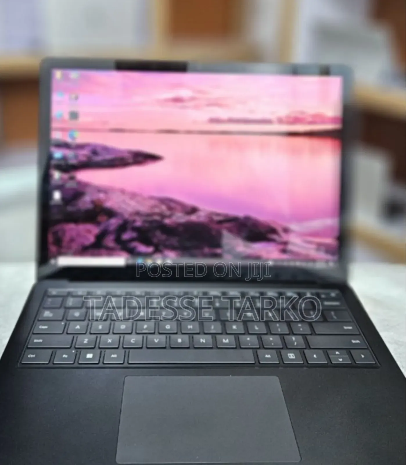 New Laptop Microsoft Surface 16GB Intel Core I7 SSD 512GB