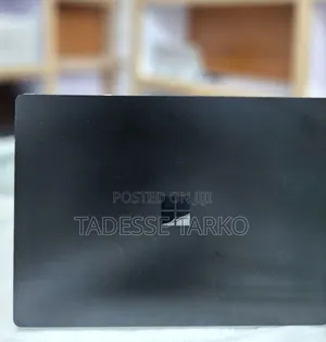 New Laptop Microsoft Surface 16GB Intel Core I7 SSD 512GB