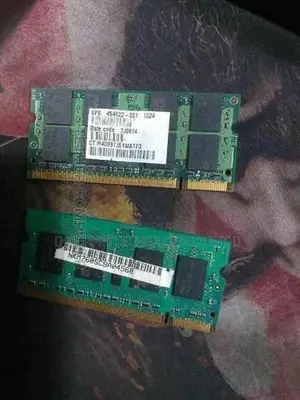 Ram Samsung 1gb Pc2-5300s 1.8v Ddr2 Memory M470t2953ez3-Ce6