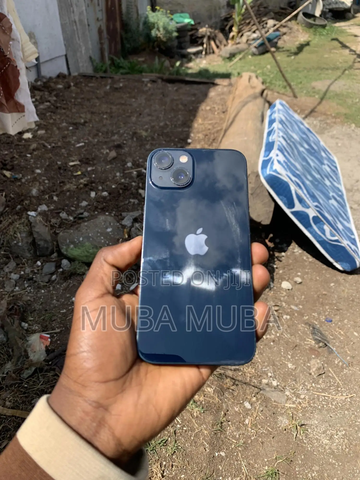 New Apple iPhone 13 128 GB Black