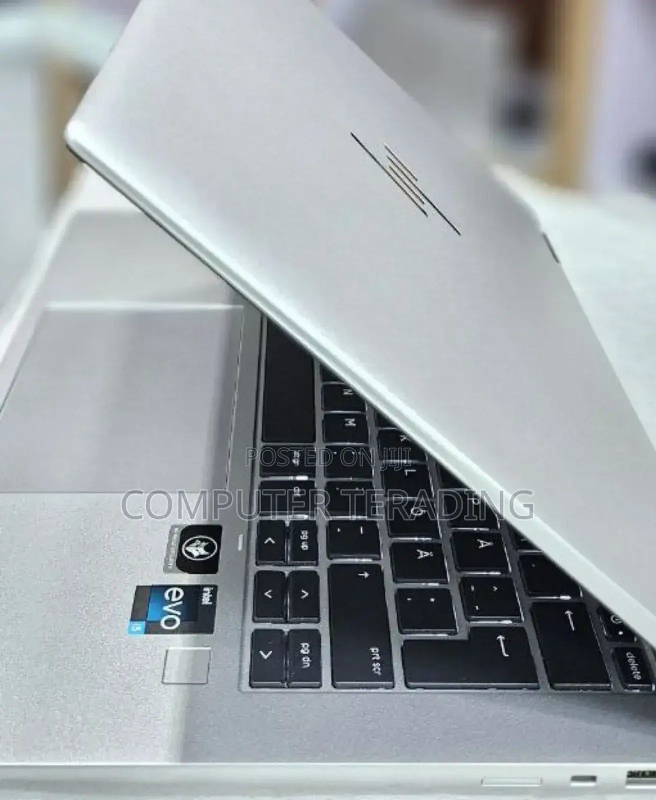 New Laptop HP EliteBook X360 1040 G9 16GB Intel Core I5 SSD 512GB