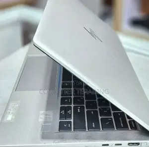 New Laptop HP EliteBook 845 G8 16GB AMD Ryzen 5 SSD 512GB