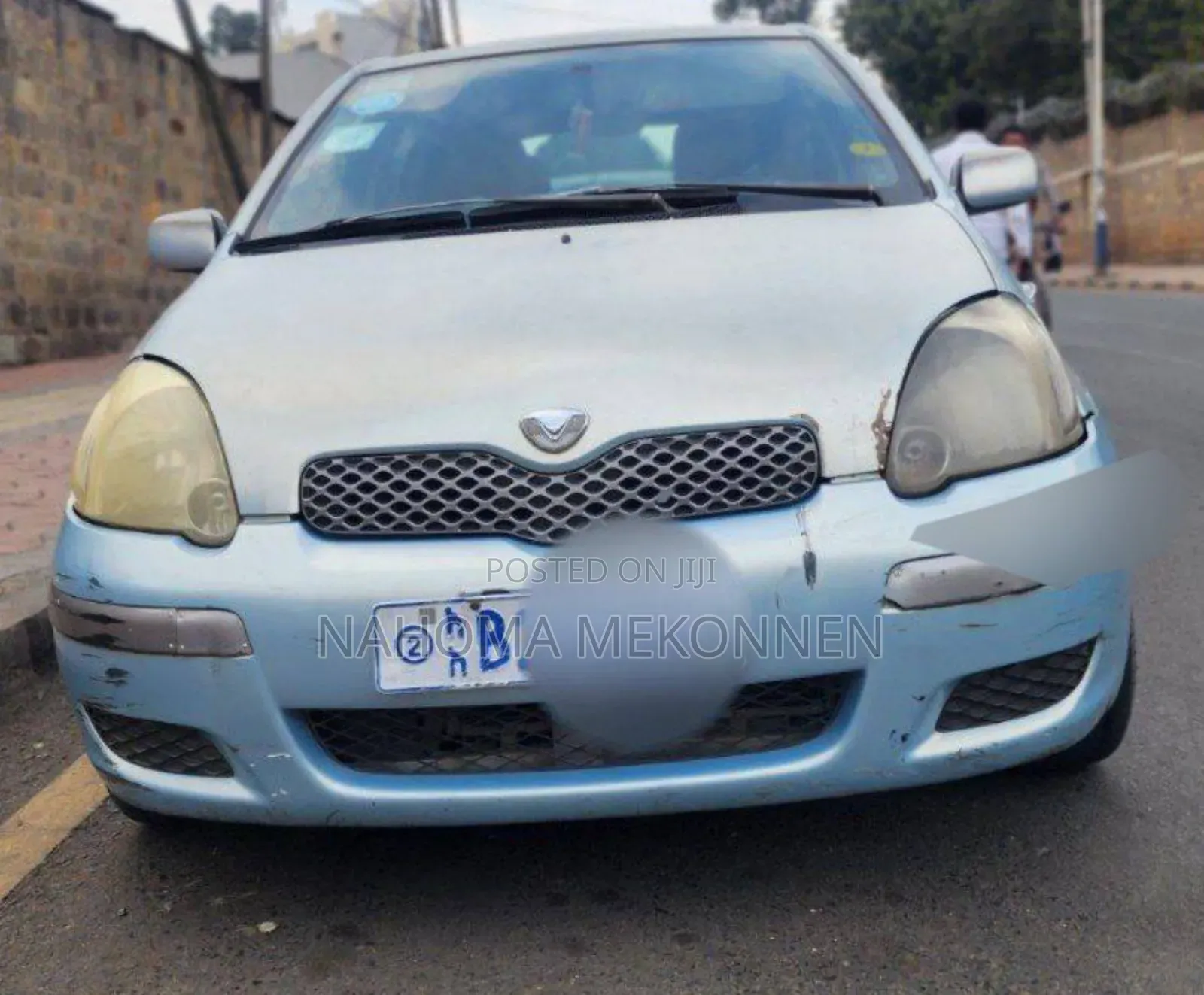 Toyota Vitz 2004 Blue