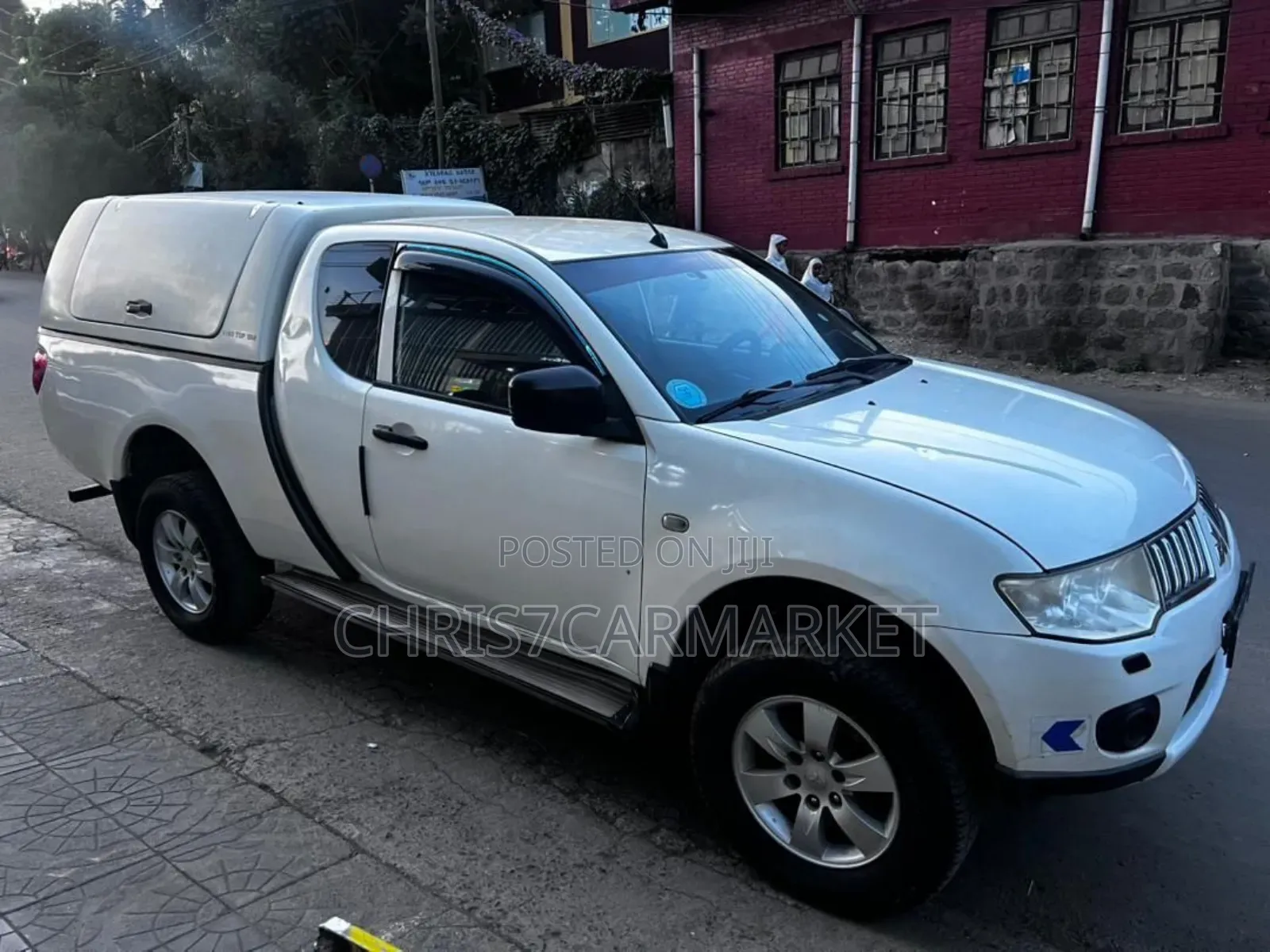 Mitsubishi L200 Single Cab 2.5 TD 2011 White