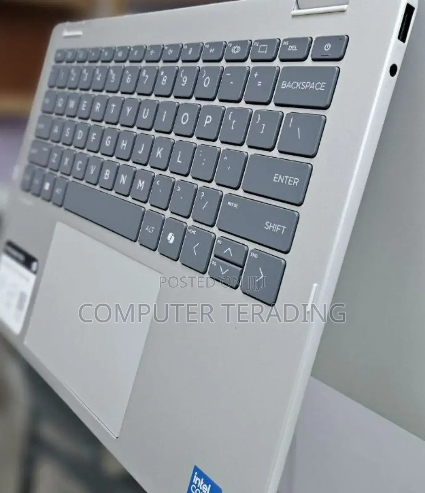 New Laptop HP OmniBook 7 14" 16GB Intel Core Ultra 7 SSD 512GB