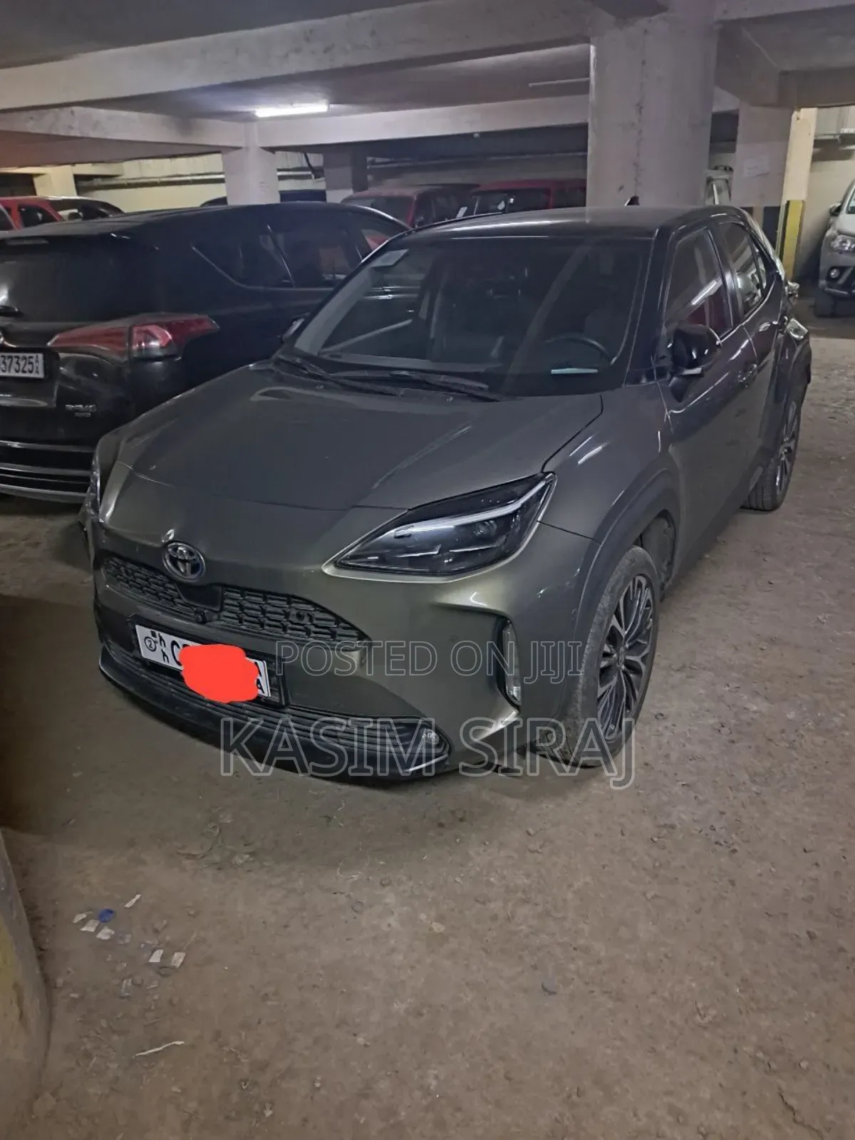 Toyota Yaris Cross 1.5 Hybrid AWD 2022 Gray