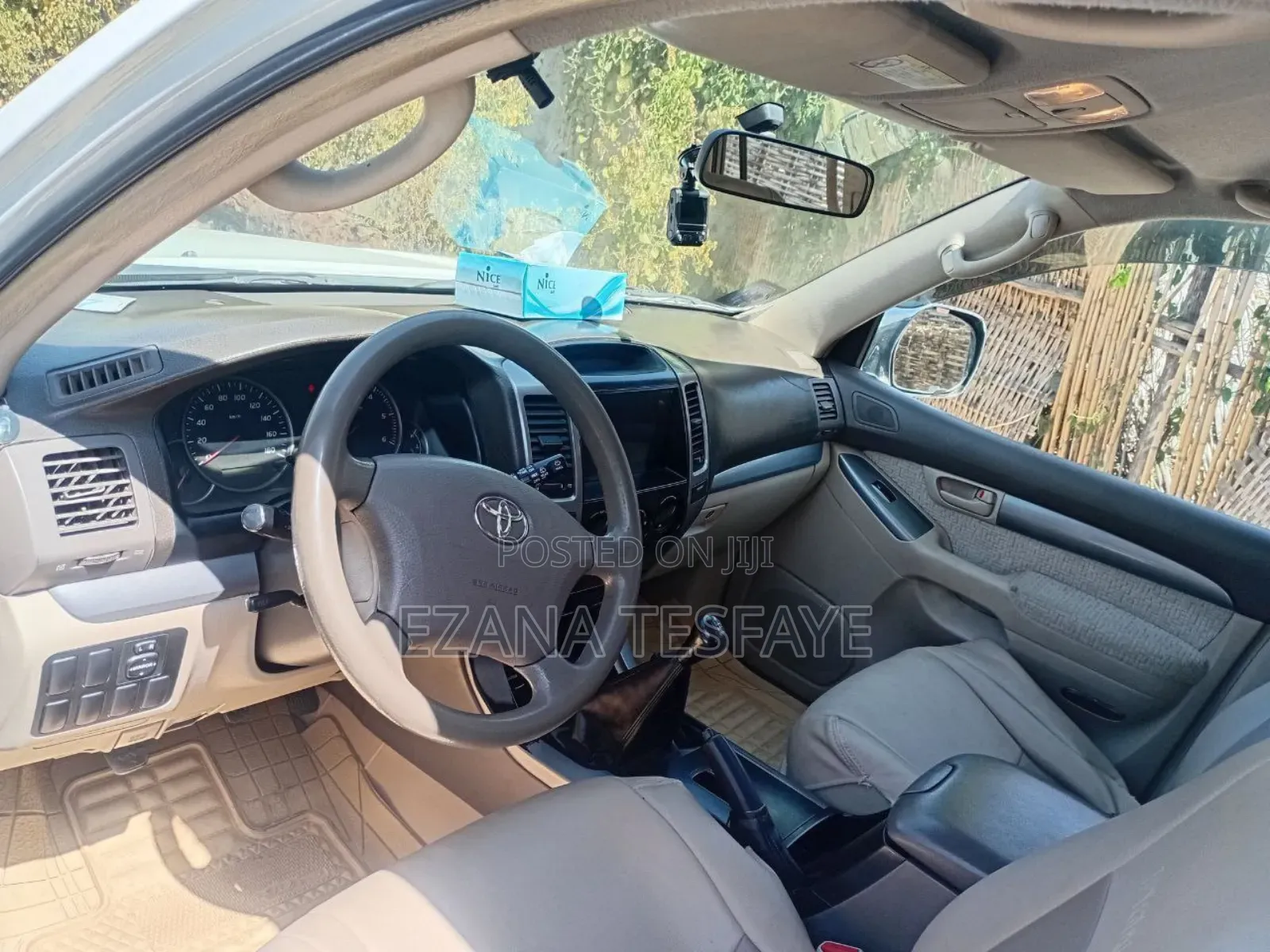 Toyota Land Cruiser 2003 White