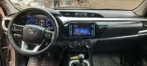 Toyota Hilux Revo Single Cab Deisel 2.4 RWD 2018 Gold