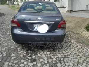 Toyota Yaris 2007 Gray