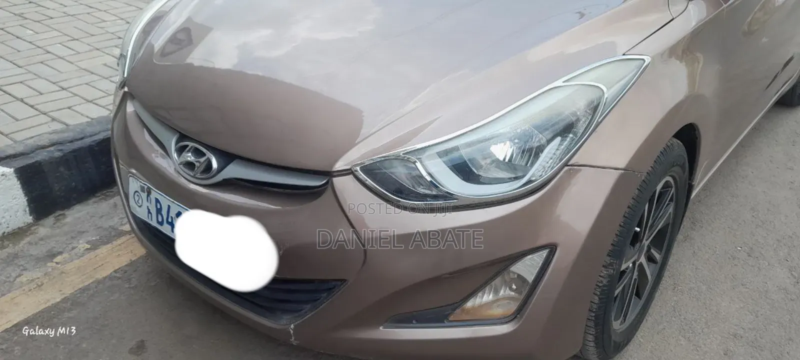 Hyundai Elantra 2015 Gold