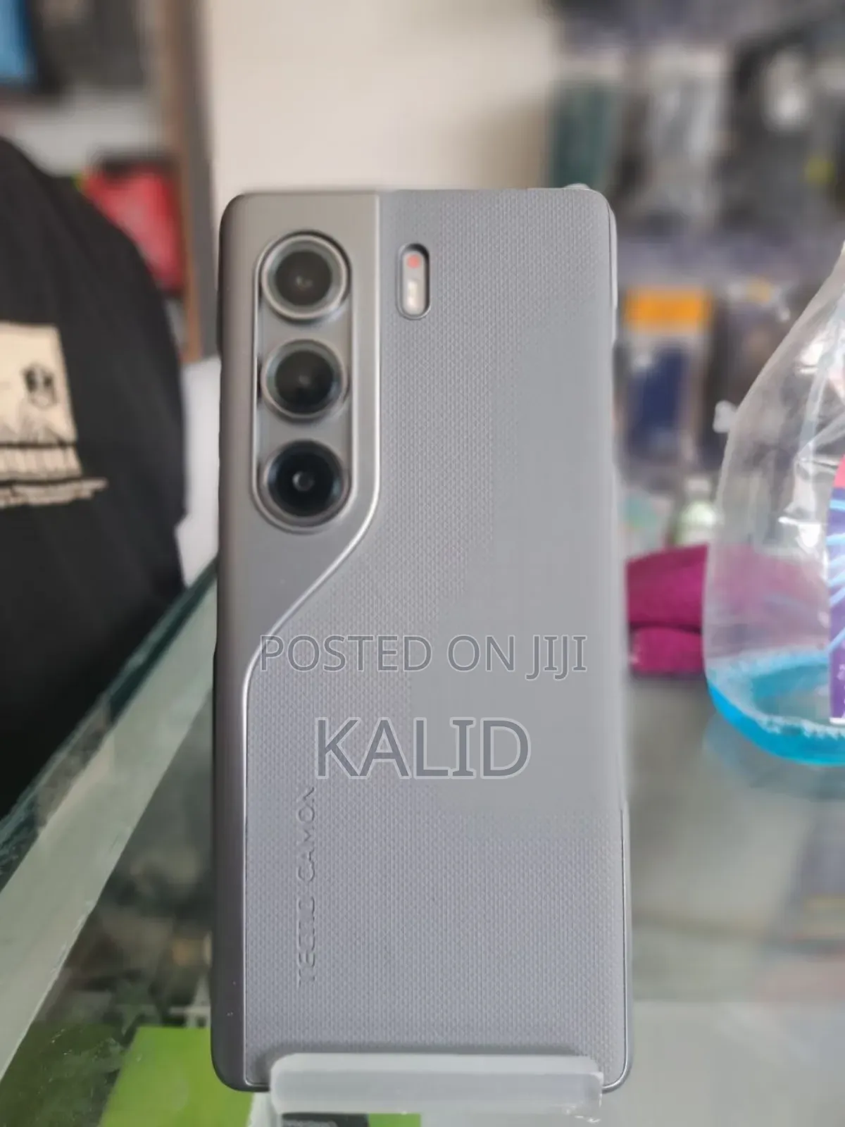 New Tecno Camon 40 Pro 256 GB Silver