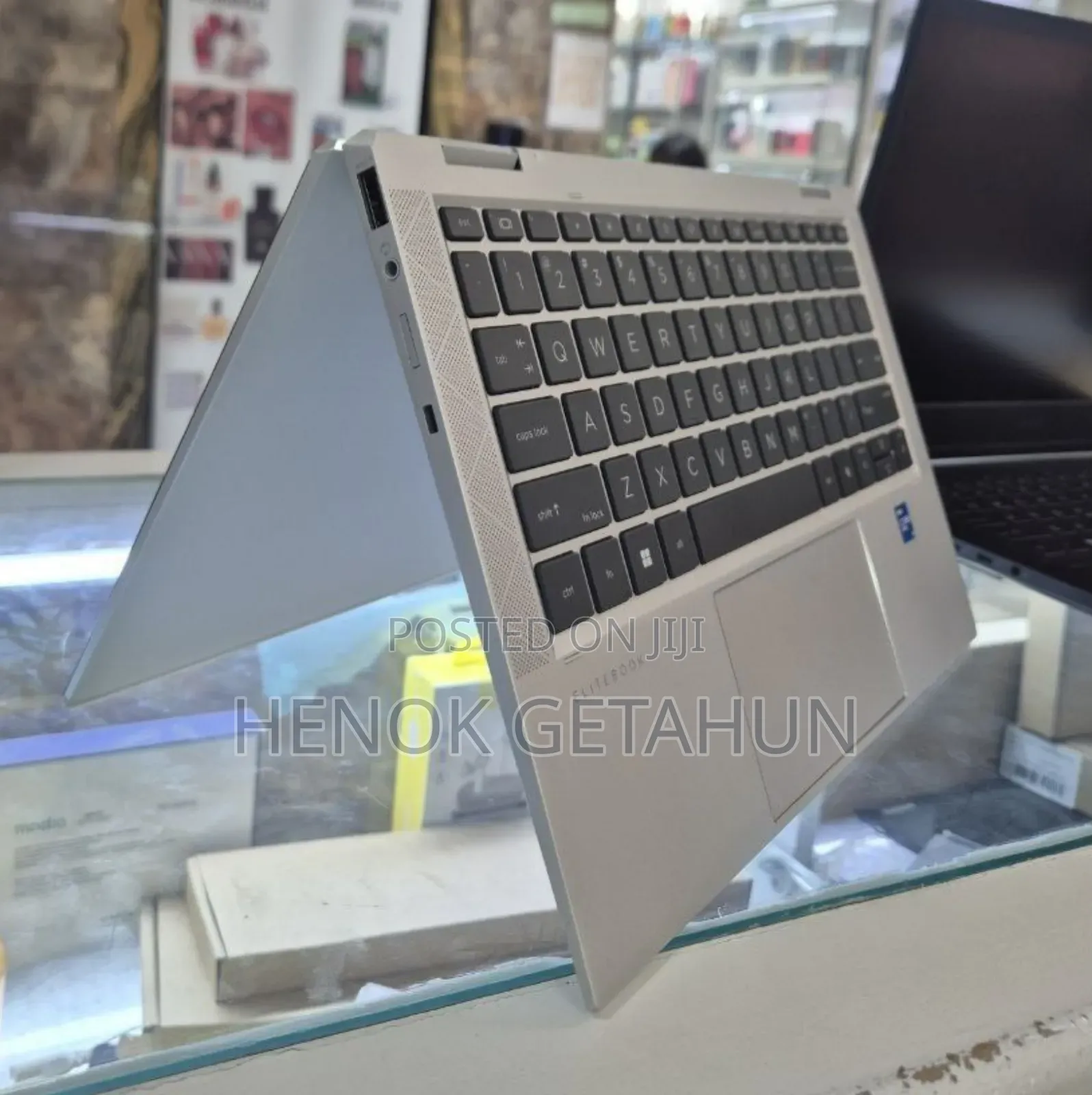 New Laptop HP EliteBook X360 1030 G8 16GB Intel Core I5 SSD 512GB