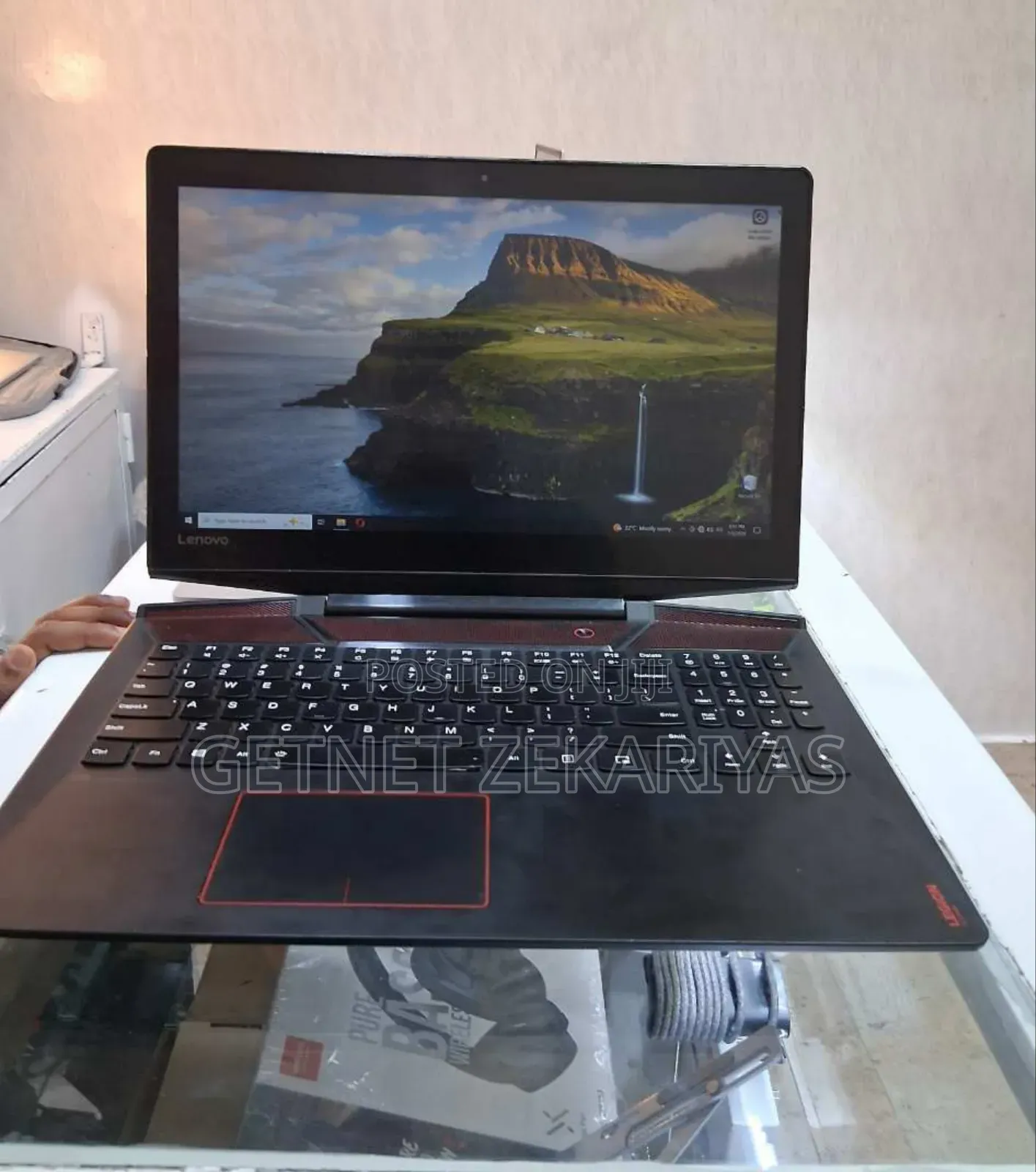 New Laptop Lenovo 8GB Intel Core I7 SSD 256GB