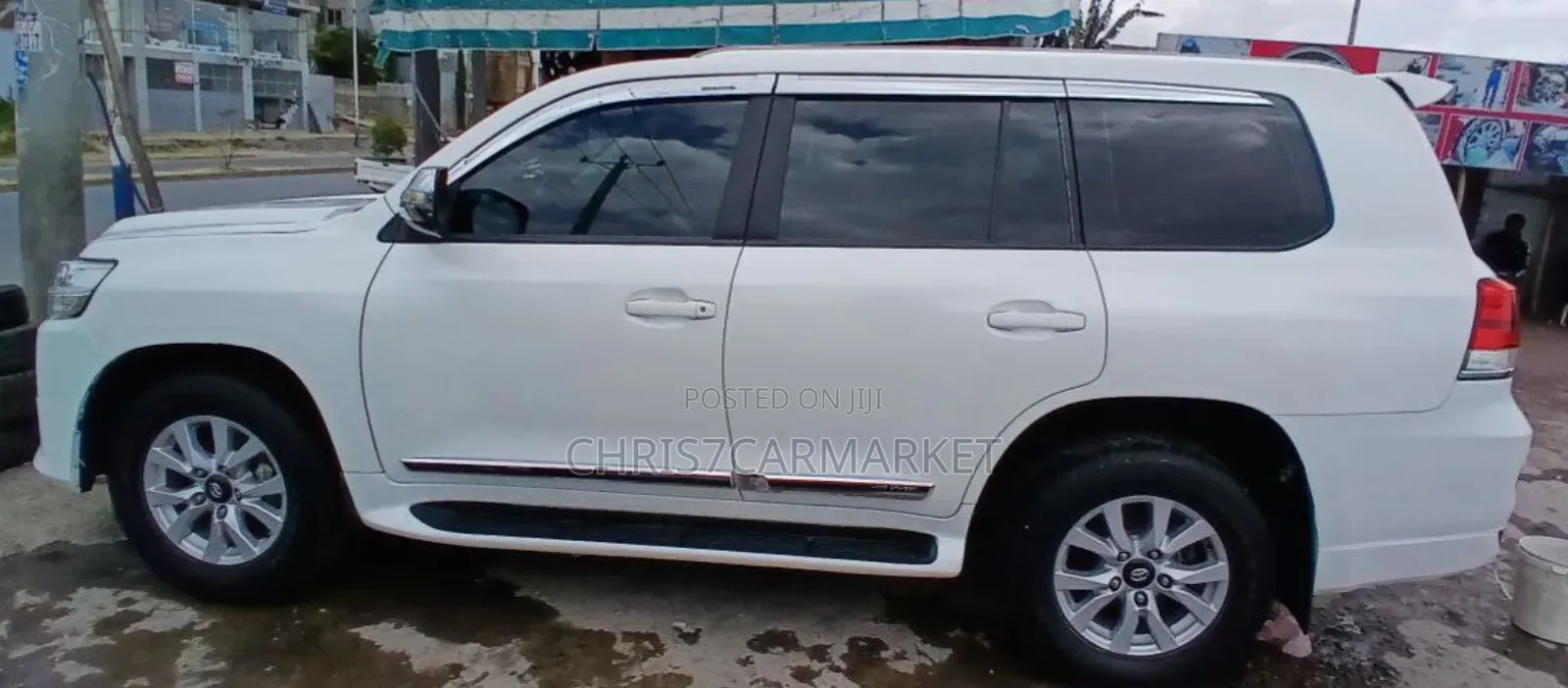 Toyota Land Cruiser 4.5 V8 GXR 2012 White