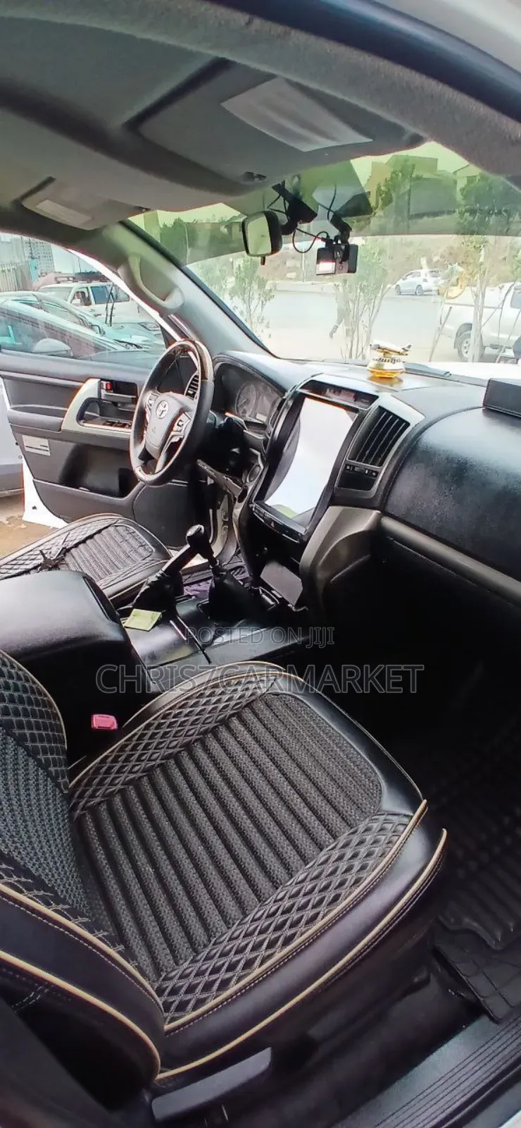 Toyota Land Cruiser 4.5 V8 GXR 2012 White