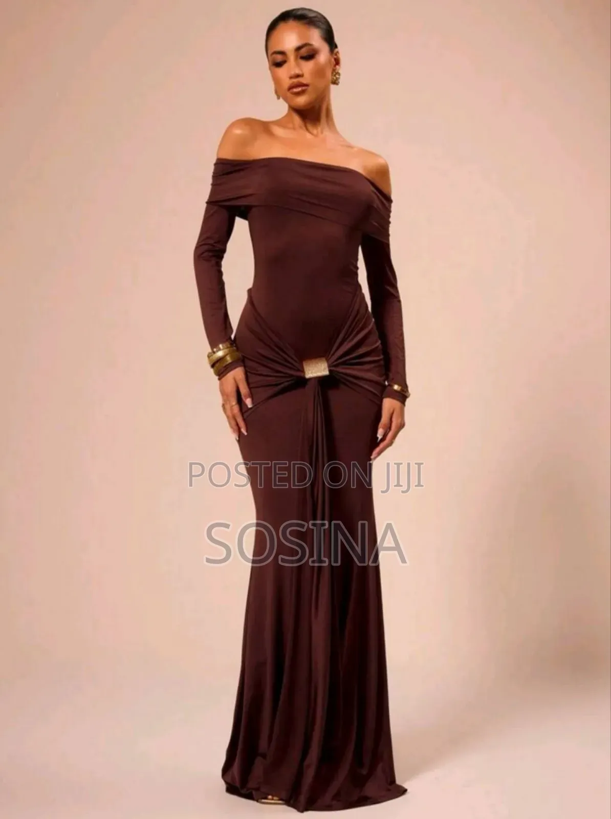 Elegant Off-Shoulder Brown Maxi Dress