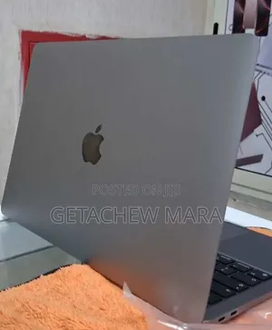 New Laptop Apple MacBook Air 2020 M1 8GB Intel SSD 256GB