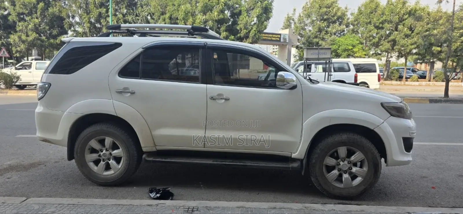 Toyota Fortuner 2.7 AWD 2009 White