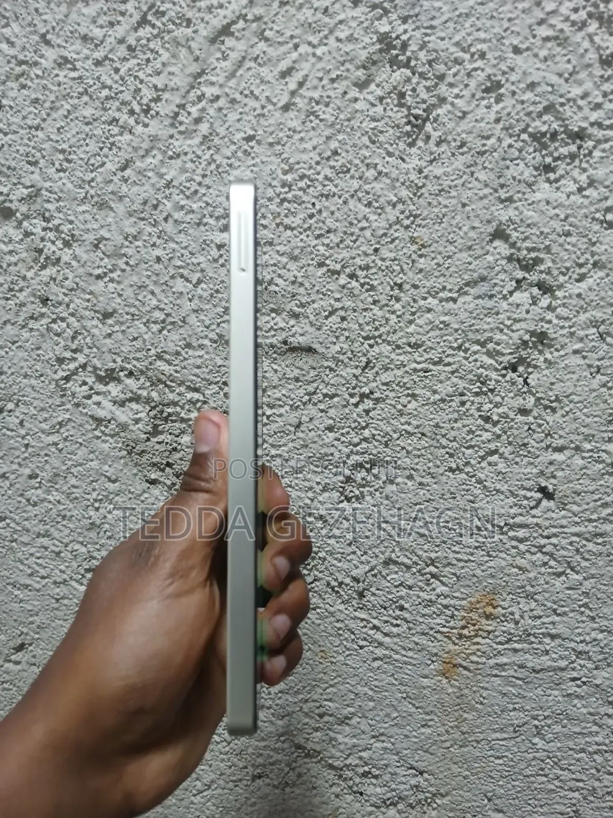 New Samsung Galaxy A06 128 GB Gold