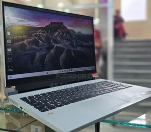 New Laptop Dell G15 5511 16GB Intel Core I7 SSD 512GB