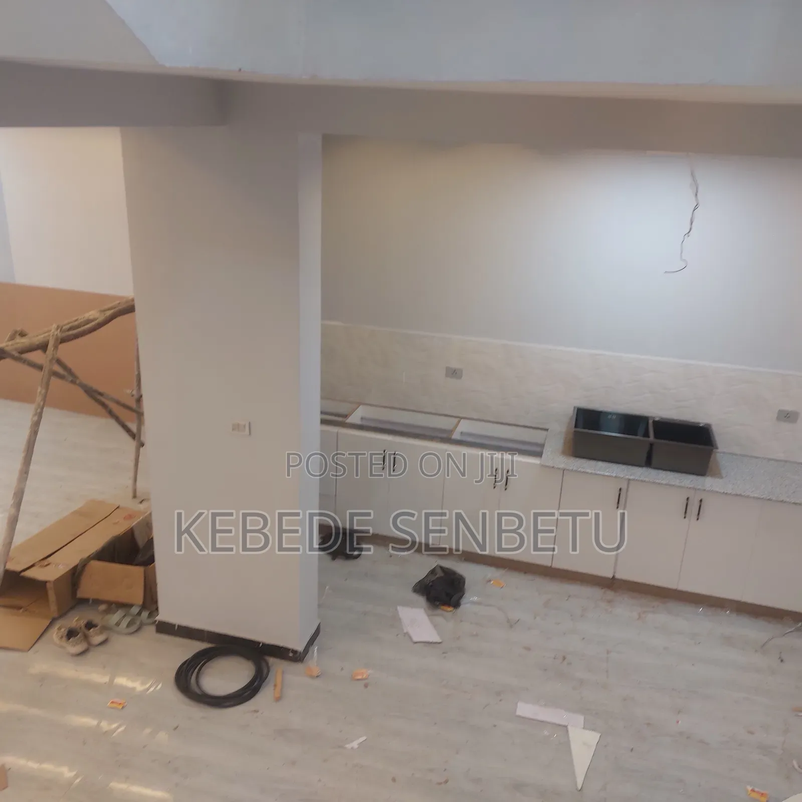 6bdrm House in East Shewa for rent