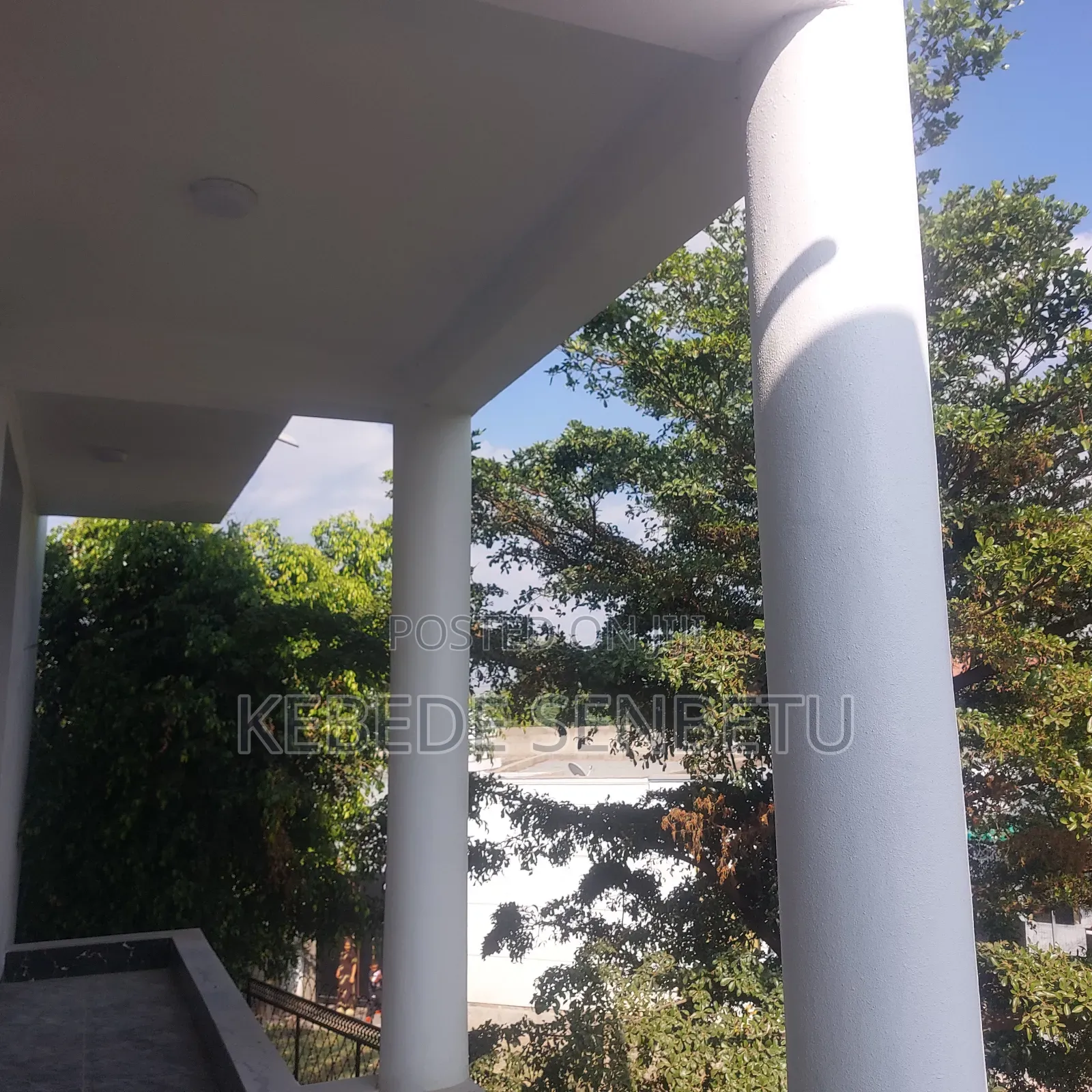 6bdrm House in East Shewa for rent