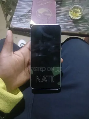 New Samsung Galaxy M16 128 GB Silver