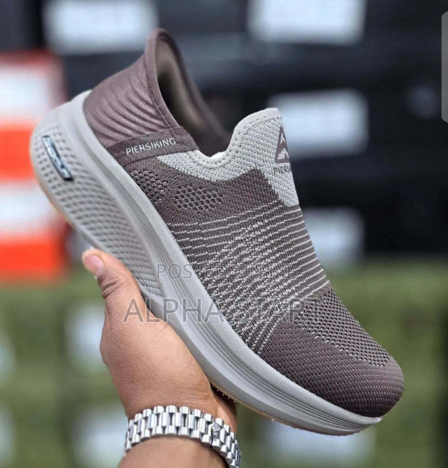 New Arrival Piersking Comfort Sneakers Made in Vietnam