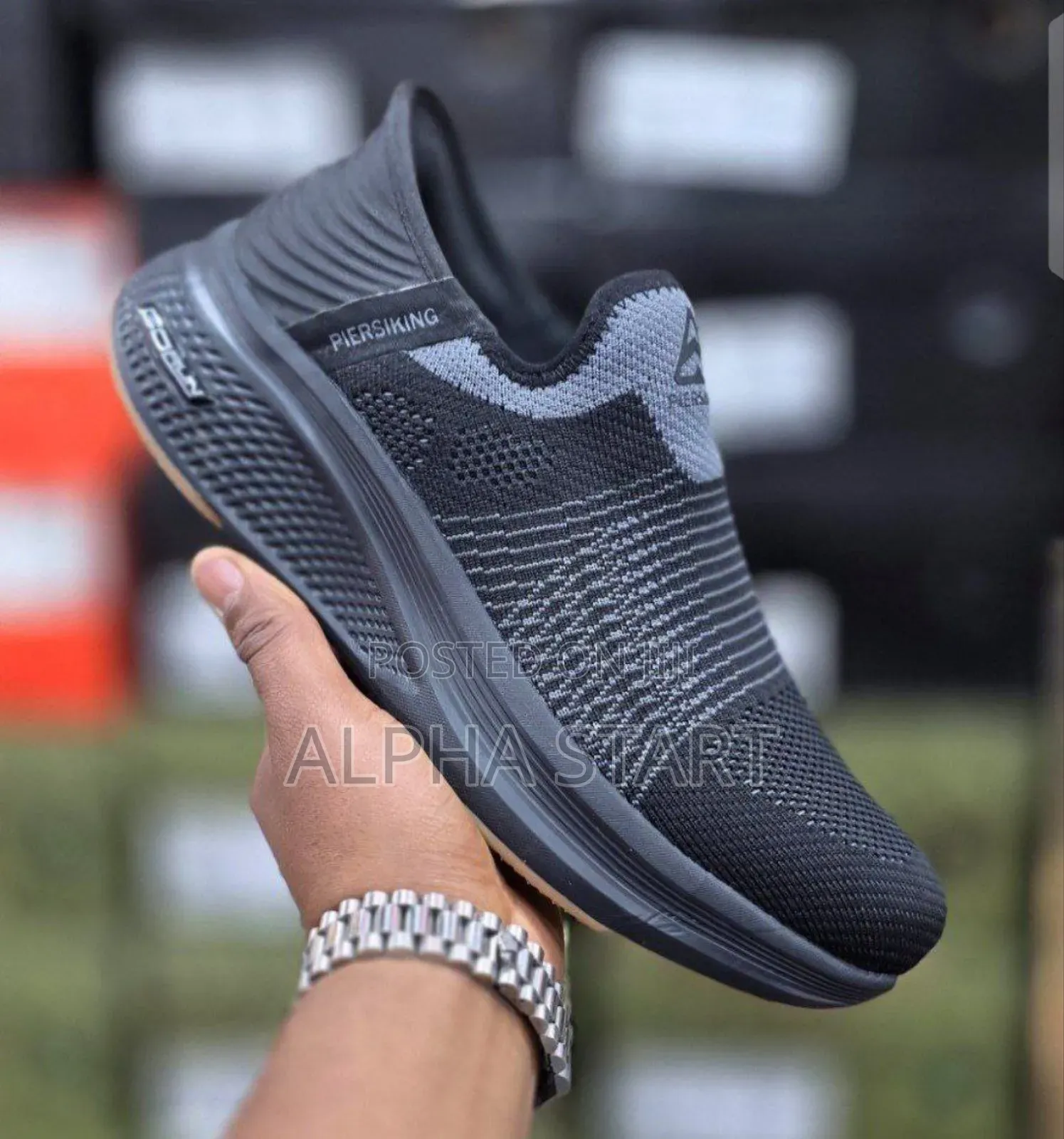 New Arrival Piersking Comfort Sneakers Made in Vietnam